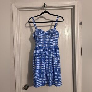 Lilly Pulitzer | Blue and White Patterned Mini Dress | Size 10
